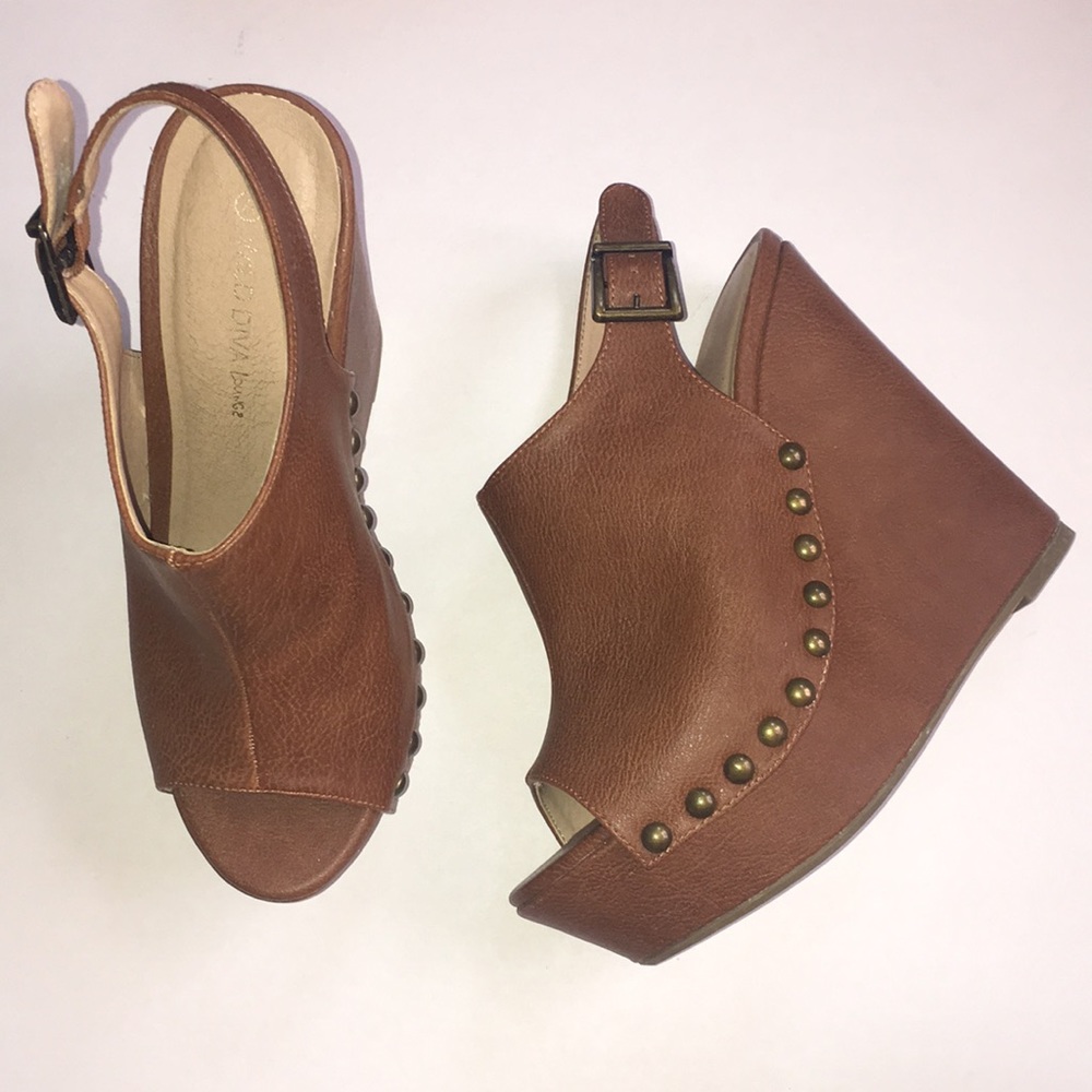 Brown Wedges Size 7 1/2